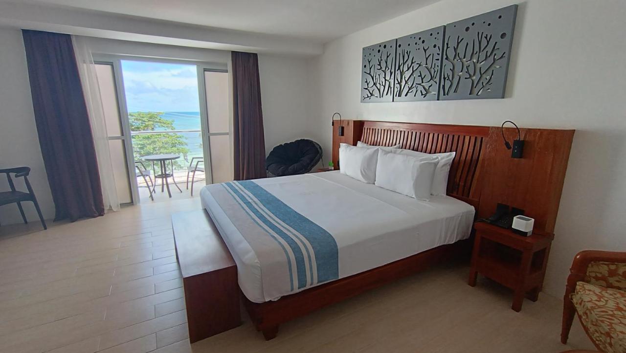 Aira Boracay Hotel Balabag  Exteriör bild