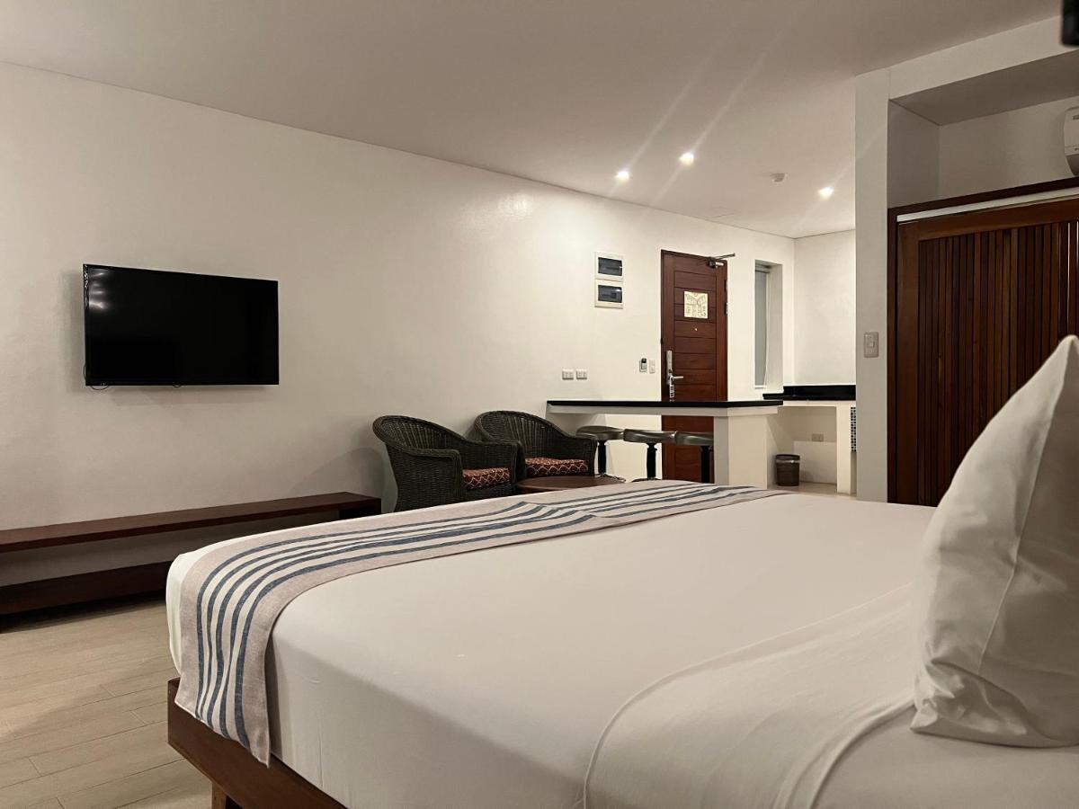 Aira Boracay Hotel Balabag  Exteriör bild