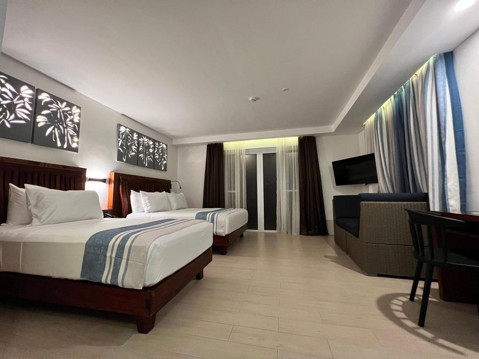 Aira Boracay Hotel Balabag  Exteriör bild
