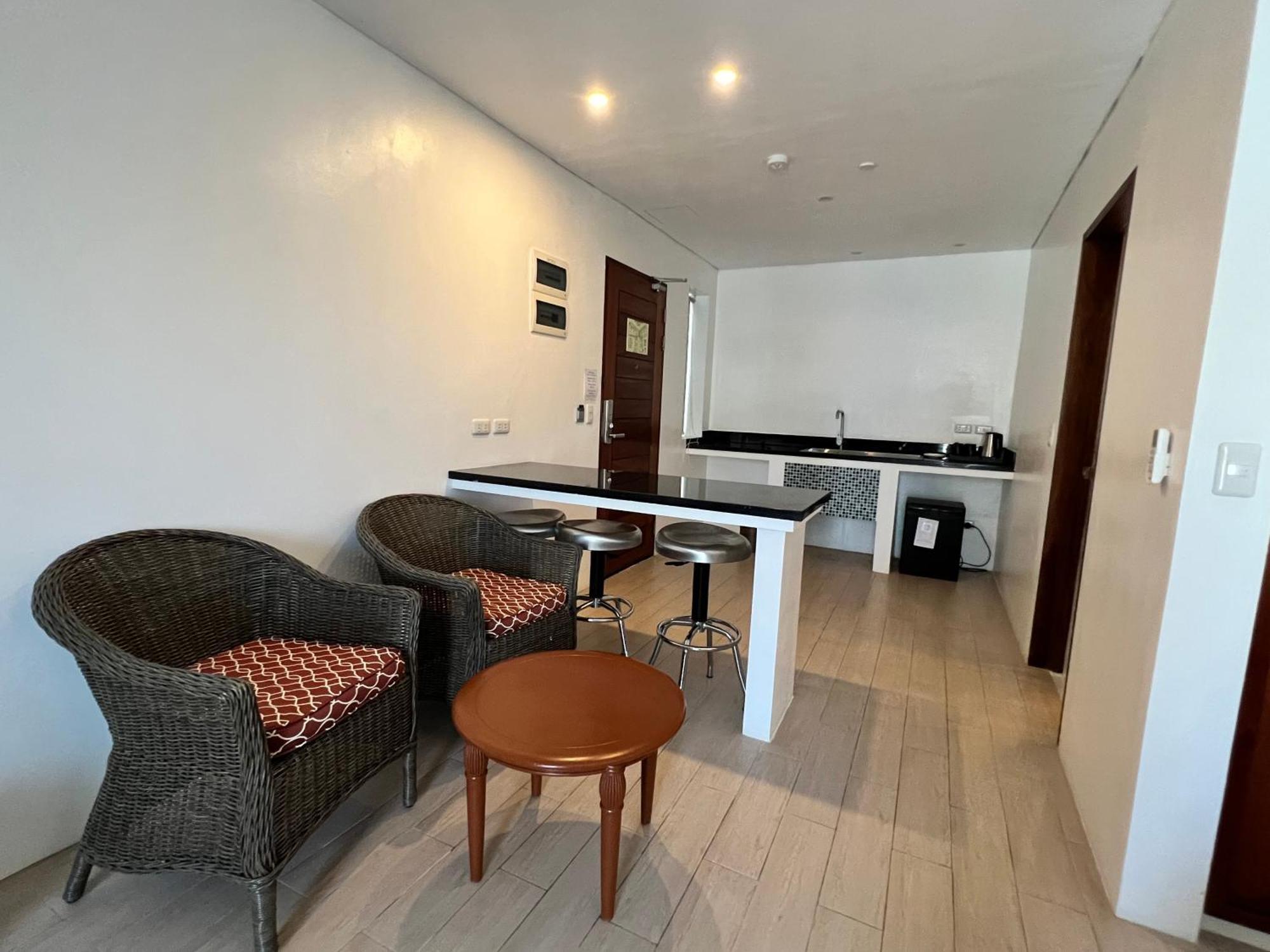 Aira Boracay Hotel Balabag  Exteriör bild